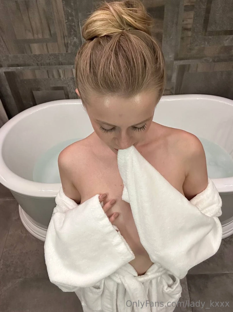 Take a shower before or after sex 