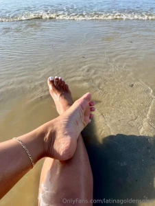 Back from vacation i ll be recording customs this week message me part 2