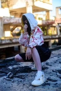 Yo empty your pockets kidding i m an angel my designer bestie roped me part 1