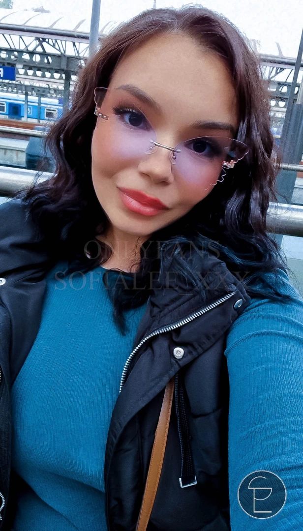 What did i do again on the way home i was looking at the shops at the part 1 