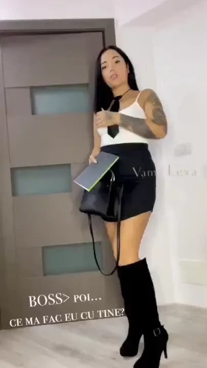 Lexa secretara care mereu intarzie full vid cu rol roleplay postat pe 
