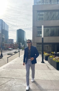 These lavender pants were made for walkin