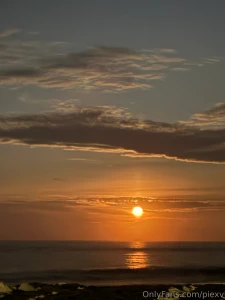 Wanna go to the beach i prefer night swimming though