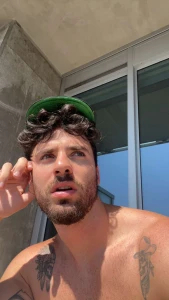 Ever just start day dreaming but then you just end up horny me rn haha