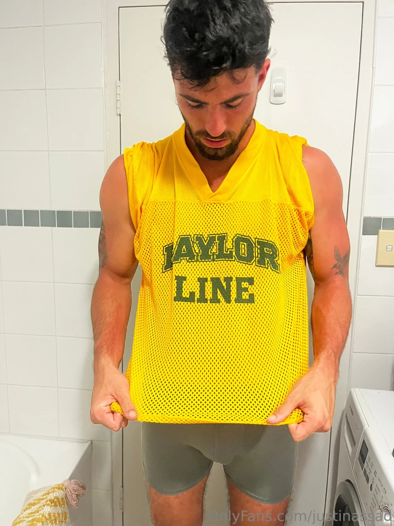 Sneak into the locker room for the strip show of your dreams i wanna 