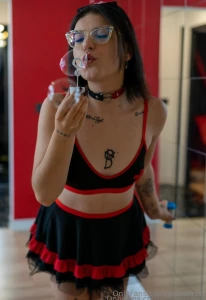 Promo primii 100 de abonati - 60 reducere miniona sexy gata sa iti