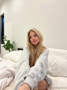 When she takes everything off in her dms gt gt gt when she wears a part 1