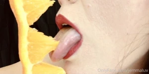 Mmm i want to lick your wife s juicy pussy