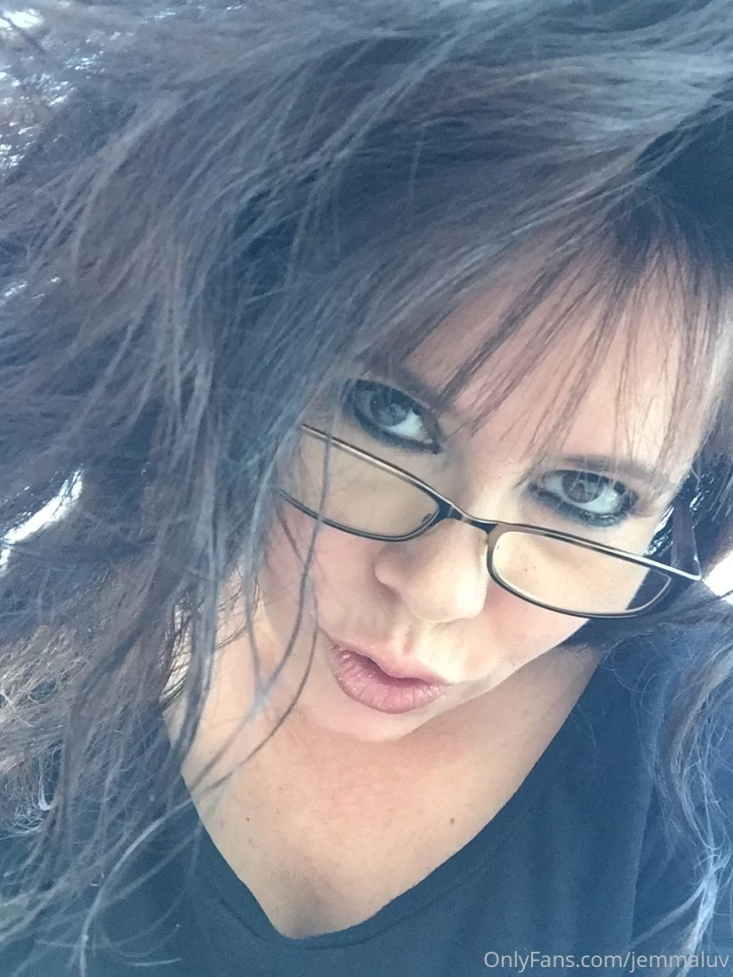 Tell me would you shoot your hot load all over my beautiful face show part 1 