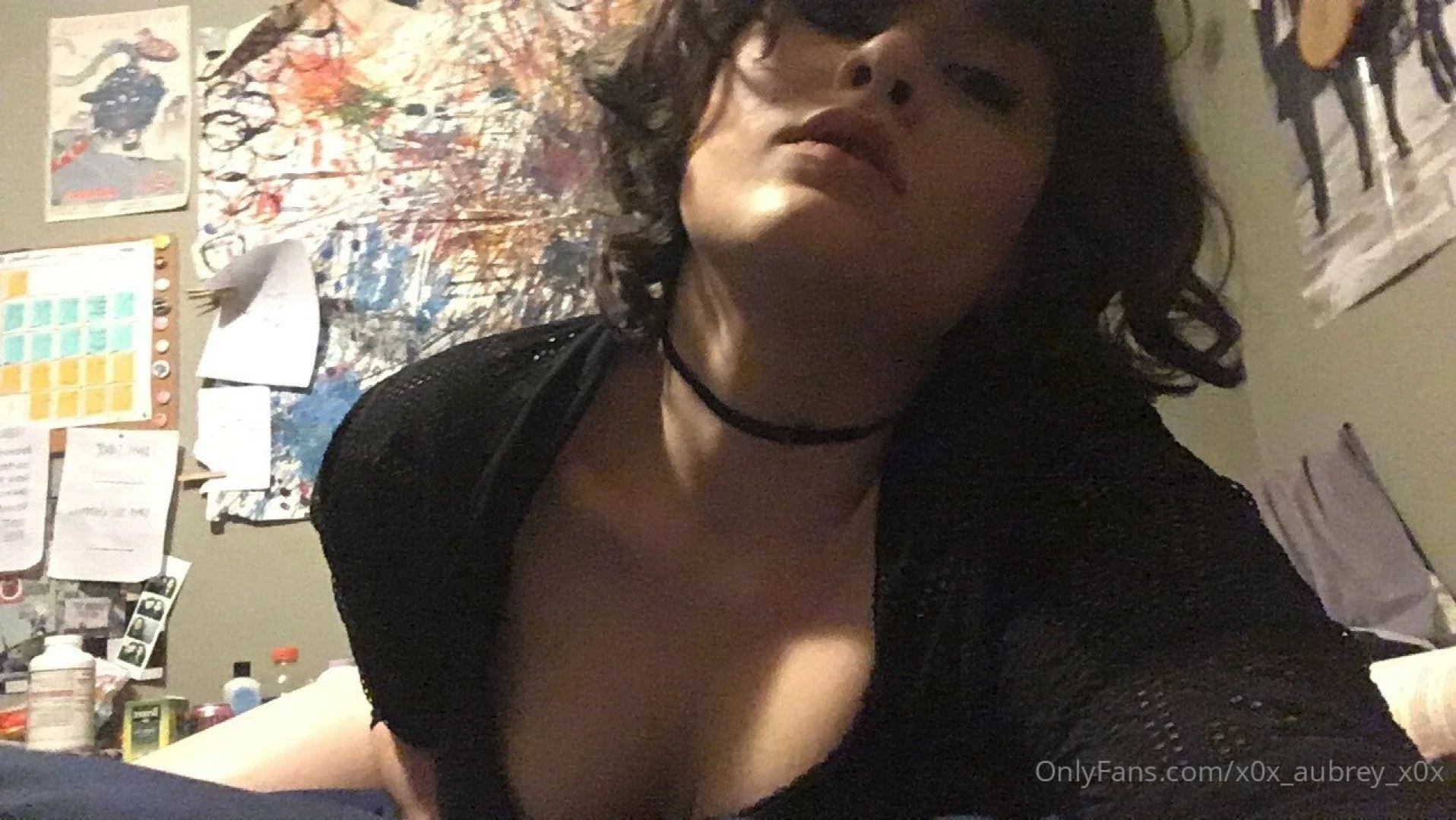 What color should i paint my nails black or white 