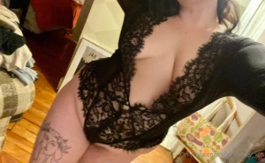 Another from last night promise i ll get dolled up and do a photo