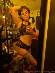 A post from last night to prove i exist and beg you to stick around part 1