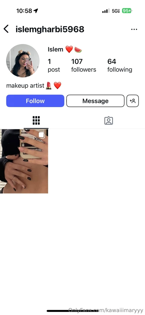 Plz report this account for trying to be me selling my content and 