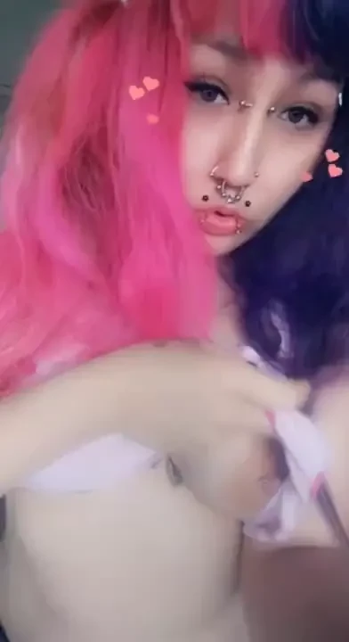 Watch my tits bounce in the morning 