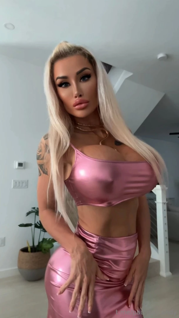 Wanna get personal with me 10 and i ll take you through my filthiest 