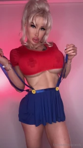 I m so fucking horny let s sext right now for just 10 i ll make you