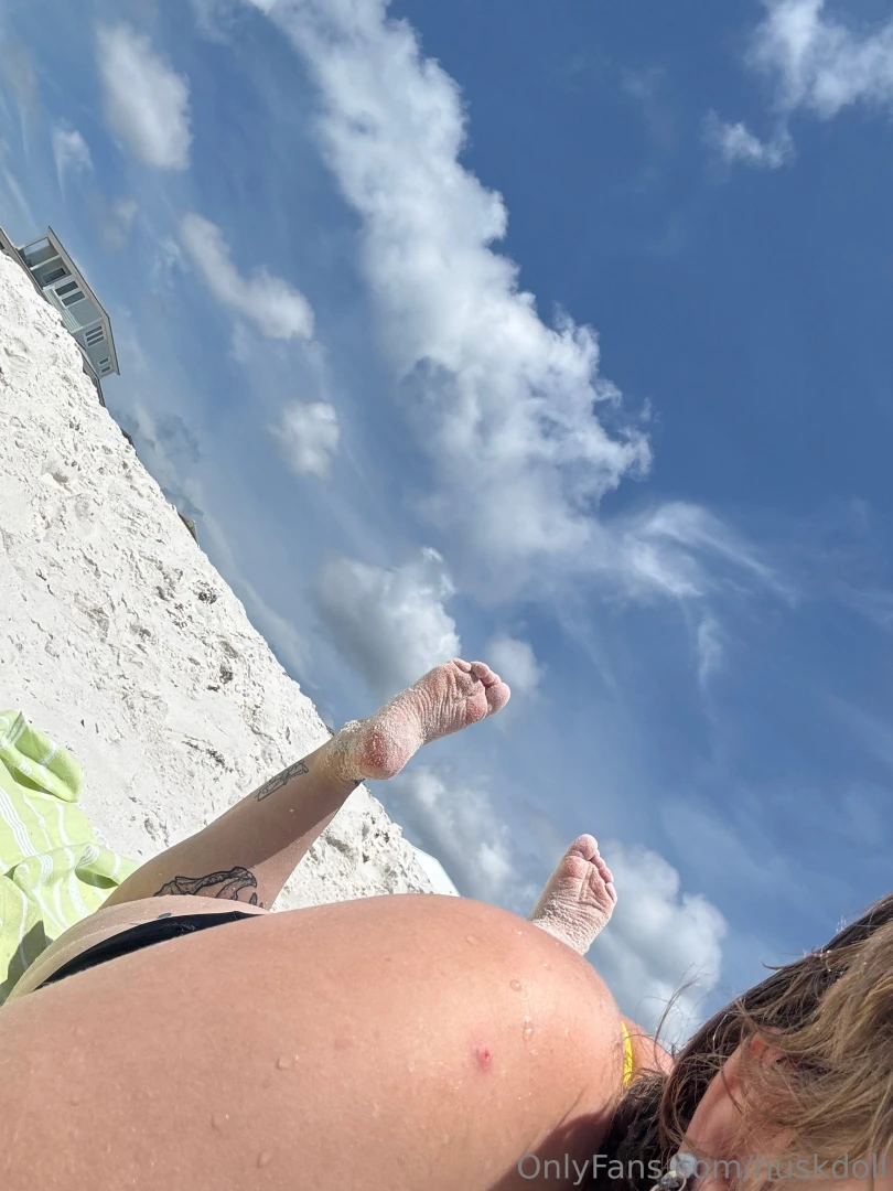Sandy feet part 18 