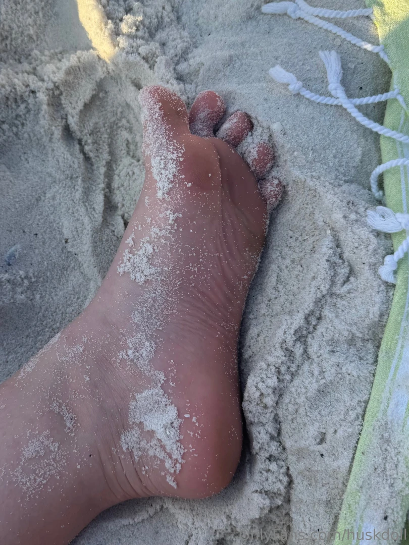 Sandy feet part 17 