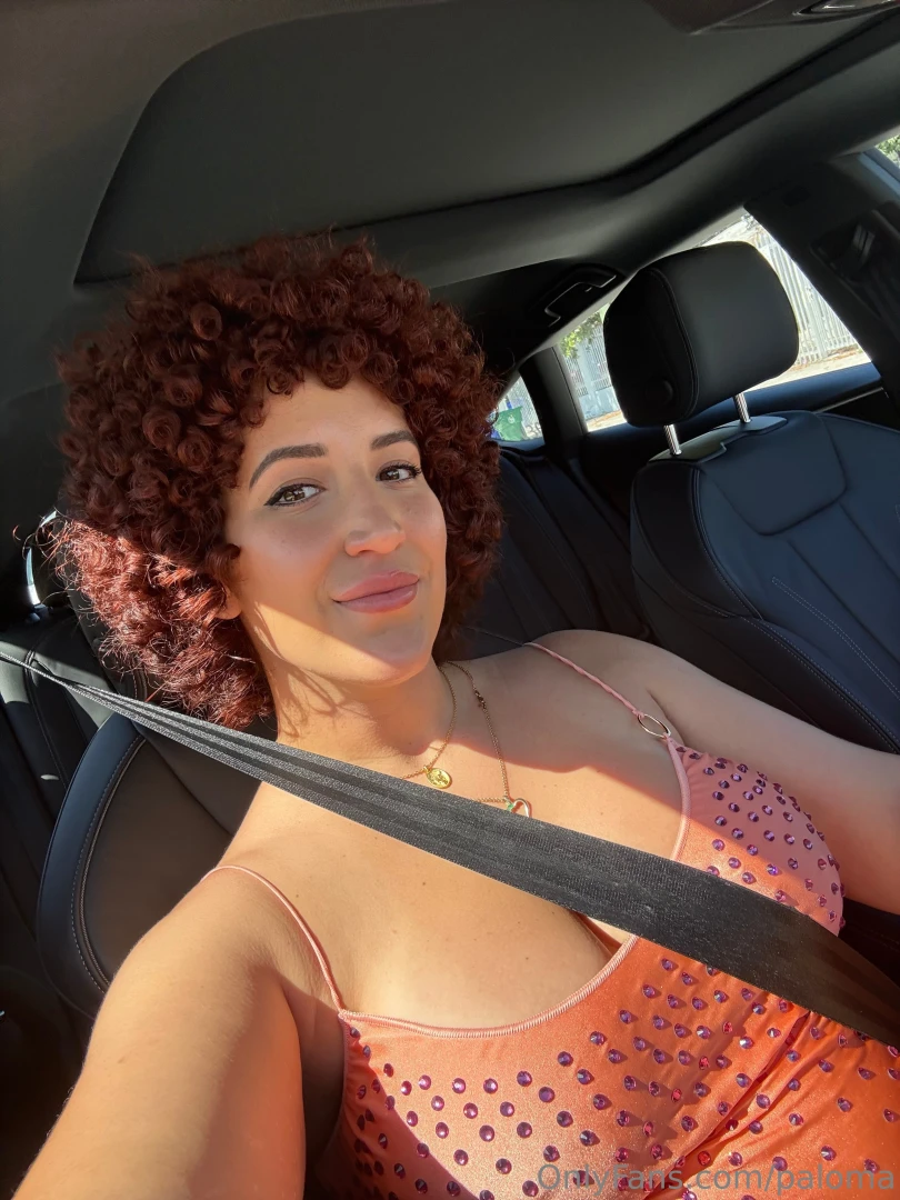 Sometimes all you need is a lil car selfie 