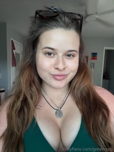 No makeup all natural