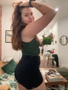 Love having a nice fresh green juice in the morning to help my energy