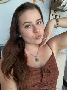 Let s spend the day chatting together
