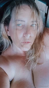 Good morning i am now available for you my king you just have to send