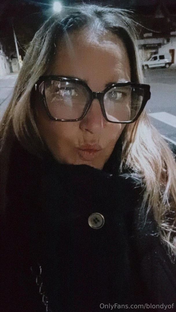 It s cold good morning my loves 