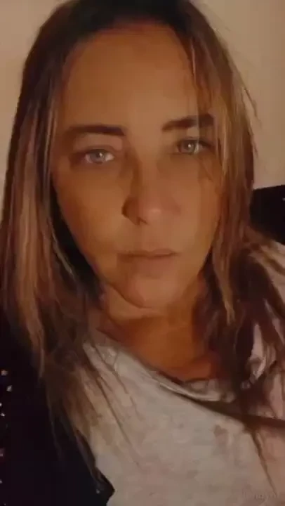 I m finally in my bed it was a very busy day how are you my king 