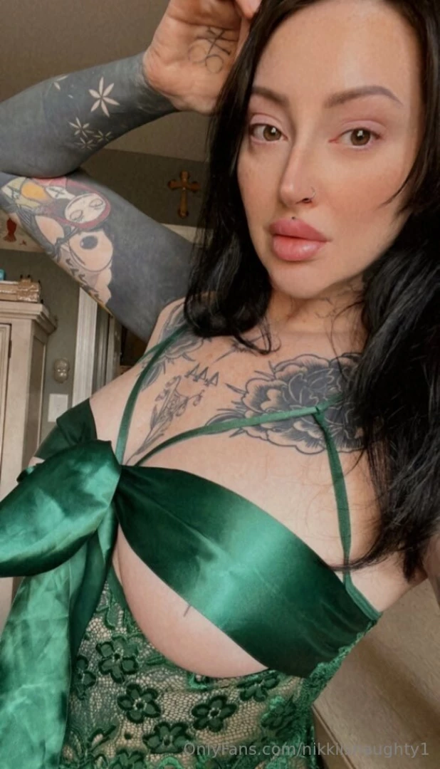 Nikkiisnaughty1 part 65018 