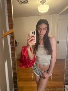 Do you feel it too that pause between my fingers and the hem that