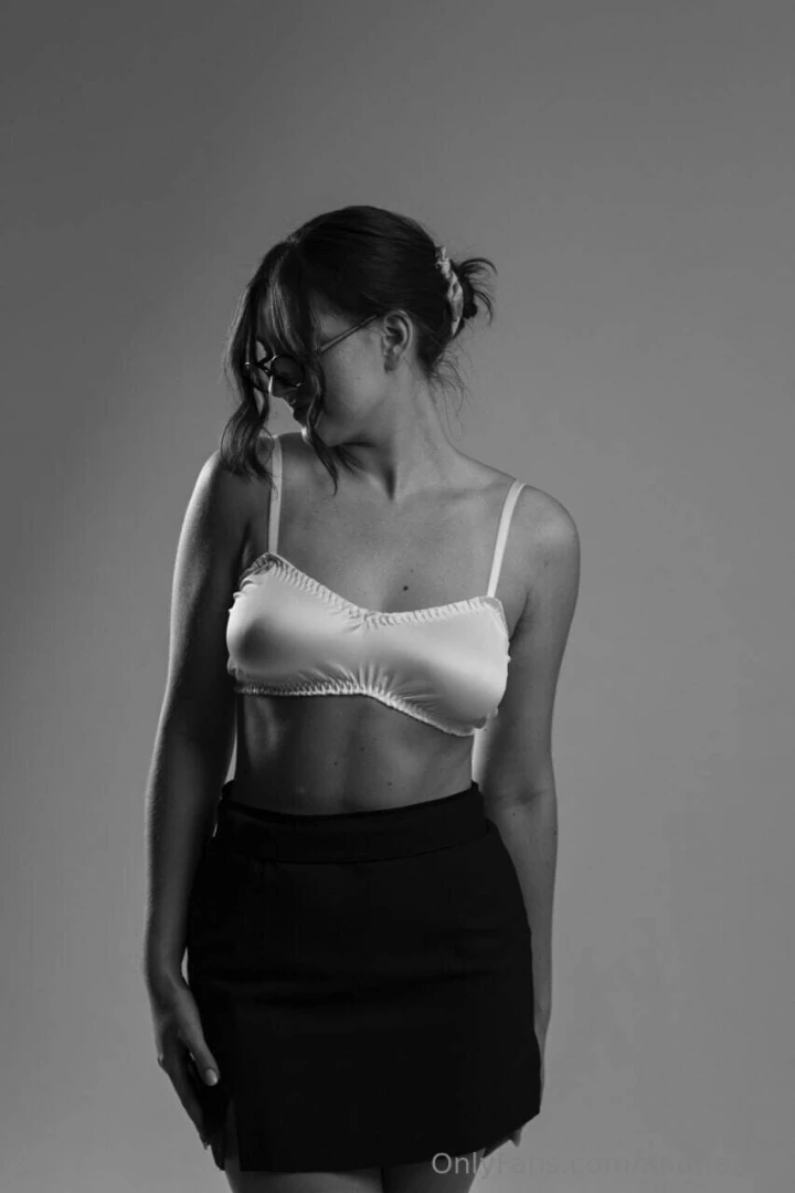 You like me in black and white 