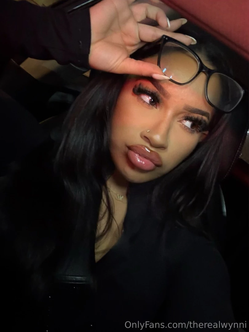 The kind of face u want to cum on 