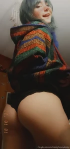 Friend bought me a drug rug so i did what i do and took booty pics