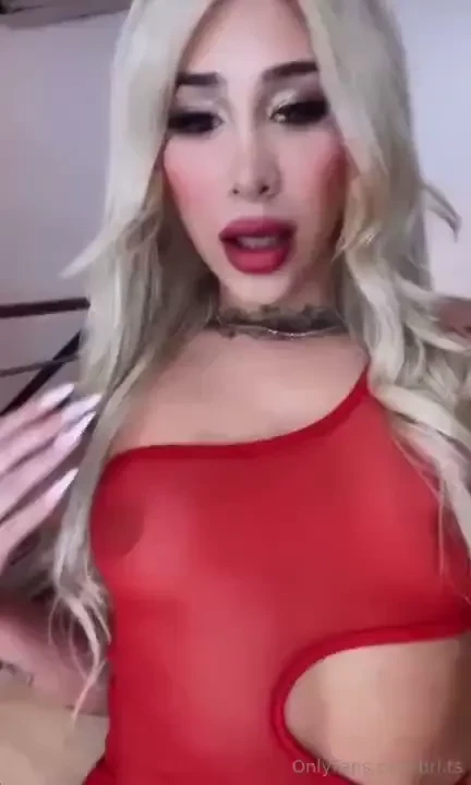 I think it s time to sing and get into the holiday spirit 