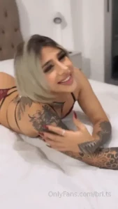 Come and make a massage of one special part of my body but i wonder