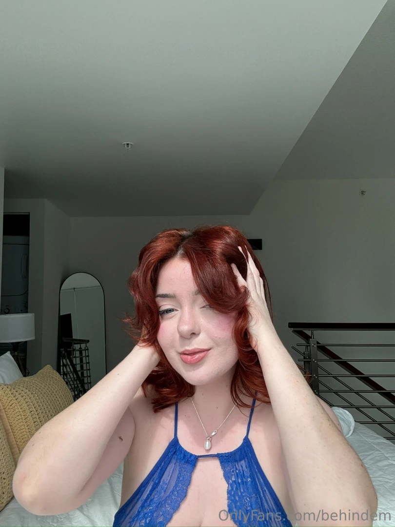 Gotta fix the hair but never the titties part 2 