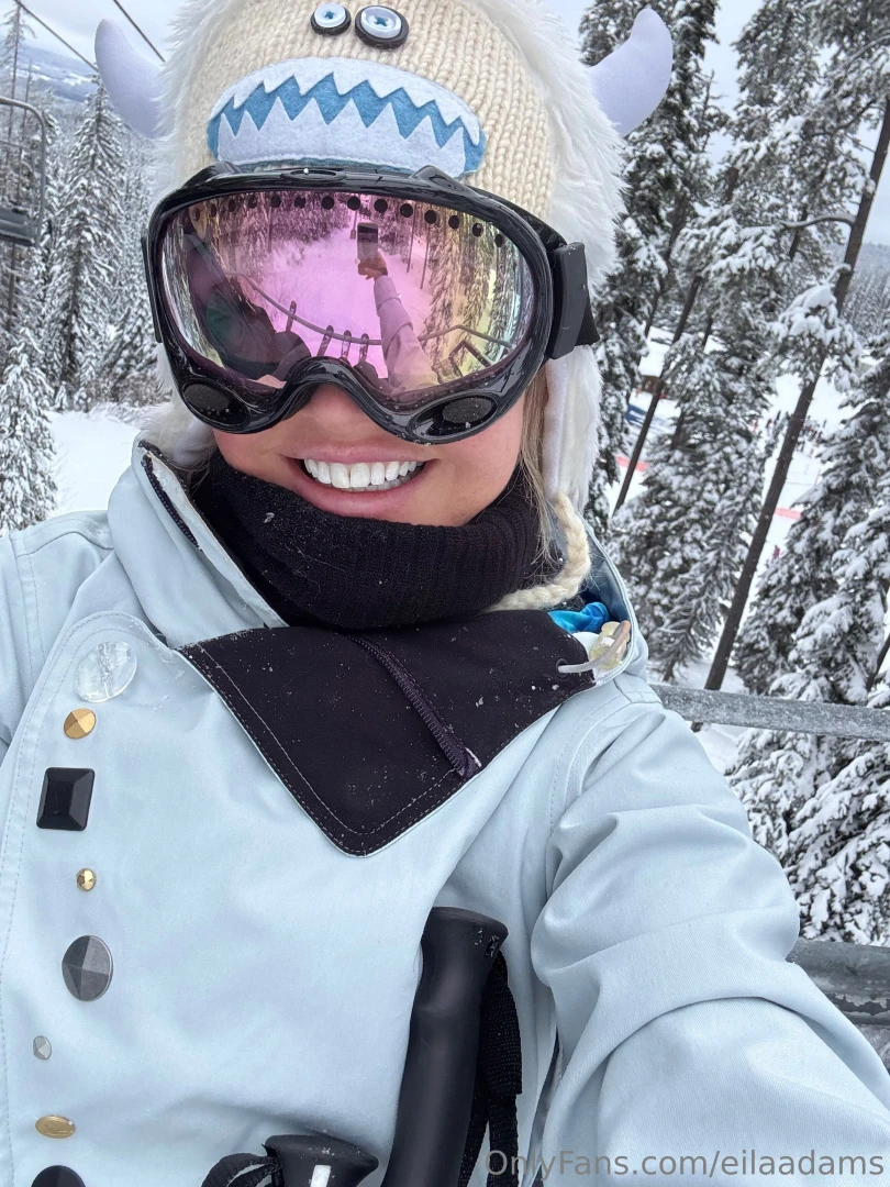 Am i a cute ski bunny 