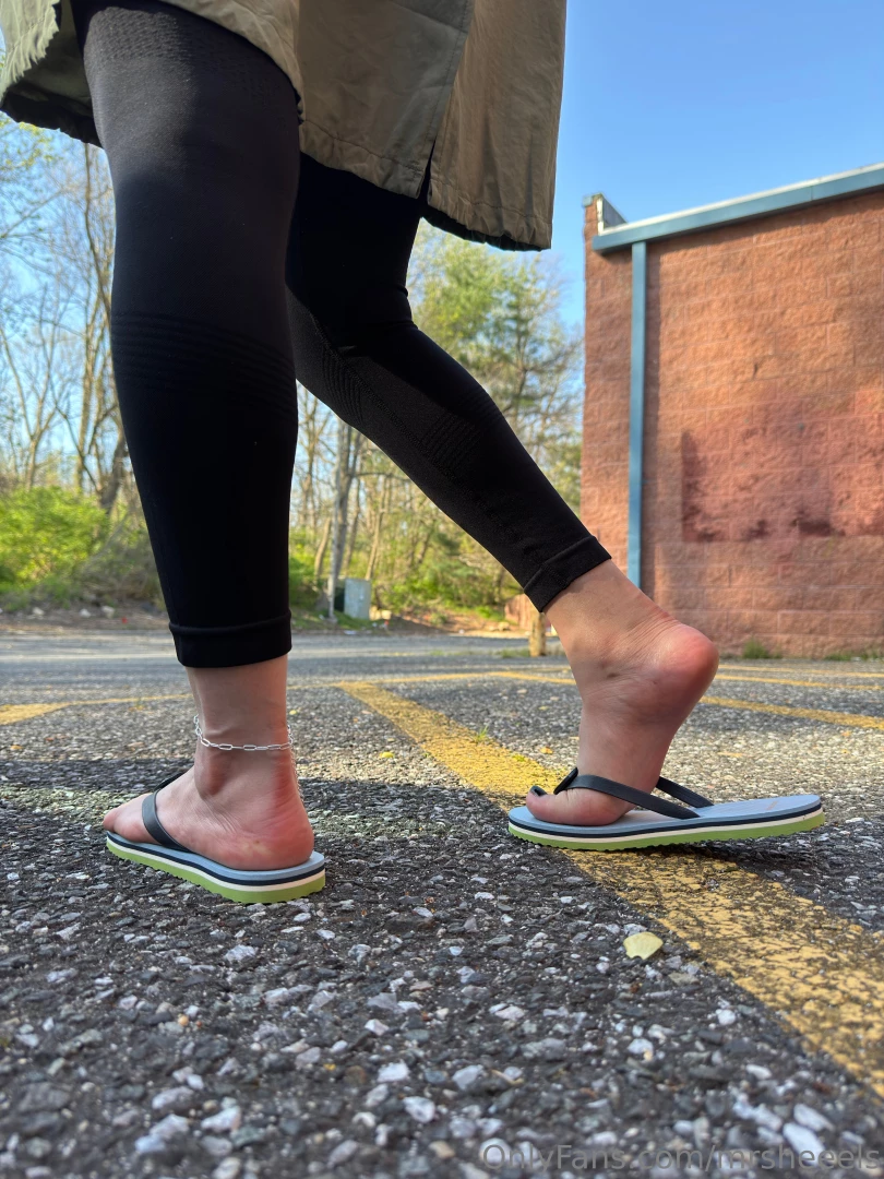 Love these flip flops part 14 