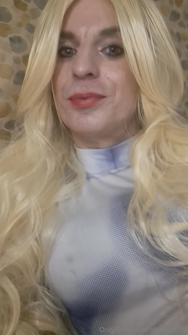 Got a new blonde wig just for a bit of fun here and there as not been part 1 