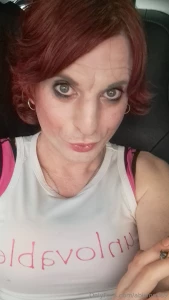 Saturday afternoon i relaxed in my car getting ready for the night out part 6