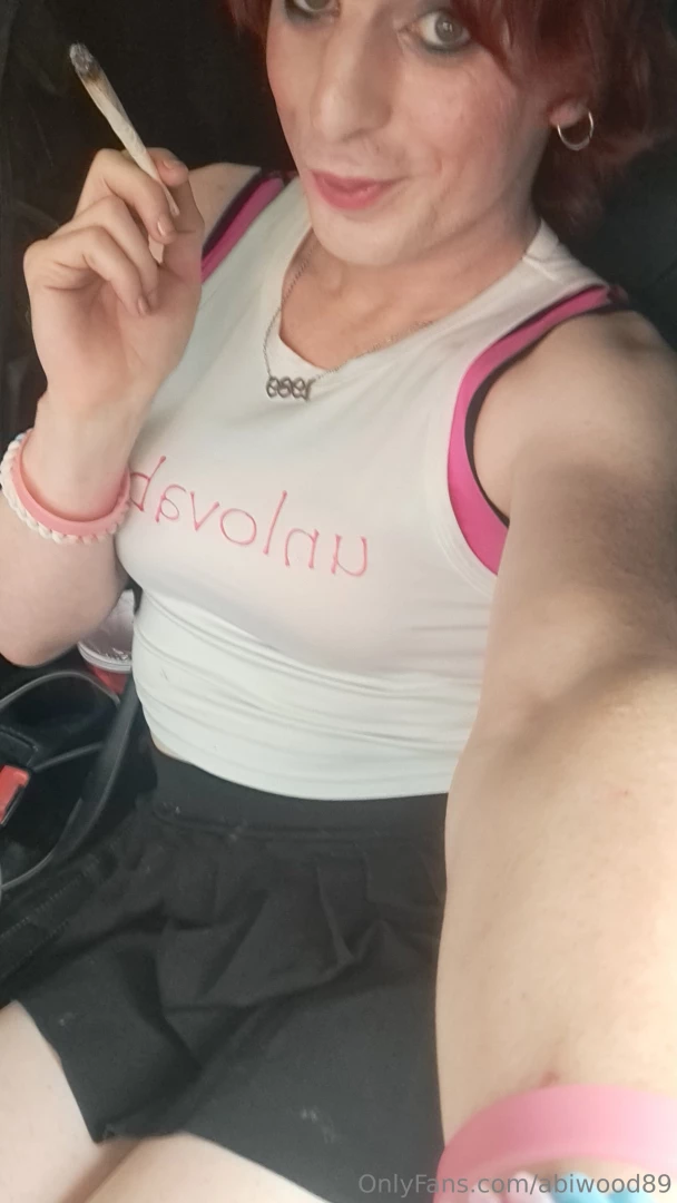 Saturday afternoon i relaxed in my car getting ready for the night out part 1 