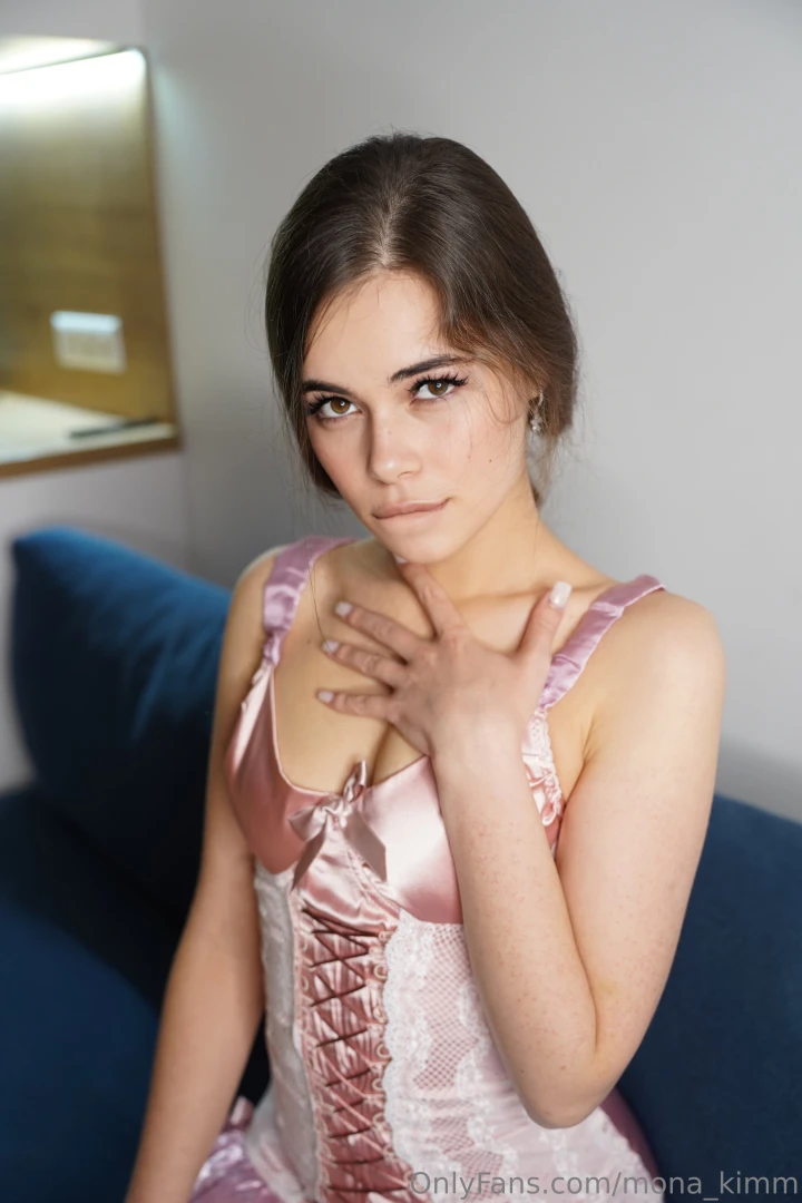 Too busy being cute to care 