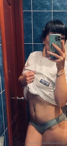 Do you want to see how i caress her with my fingers