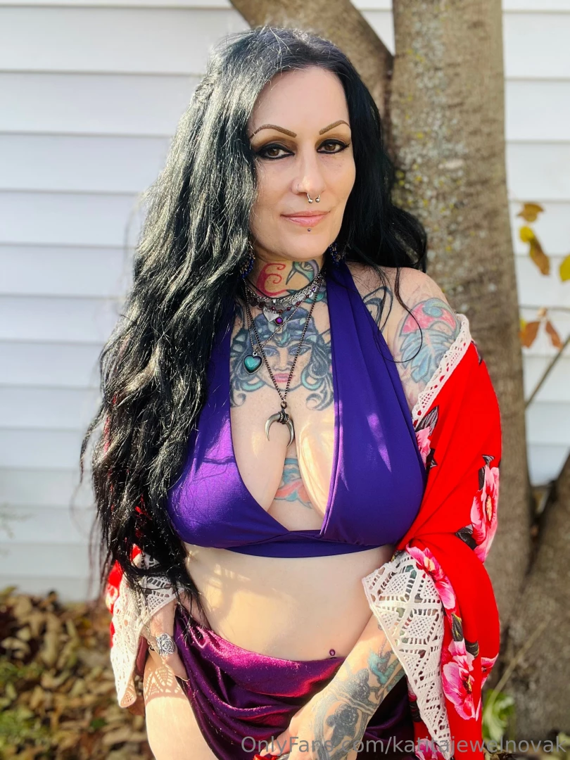 Katitajewelnovak1 part 761 