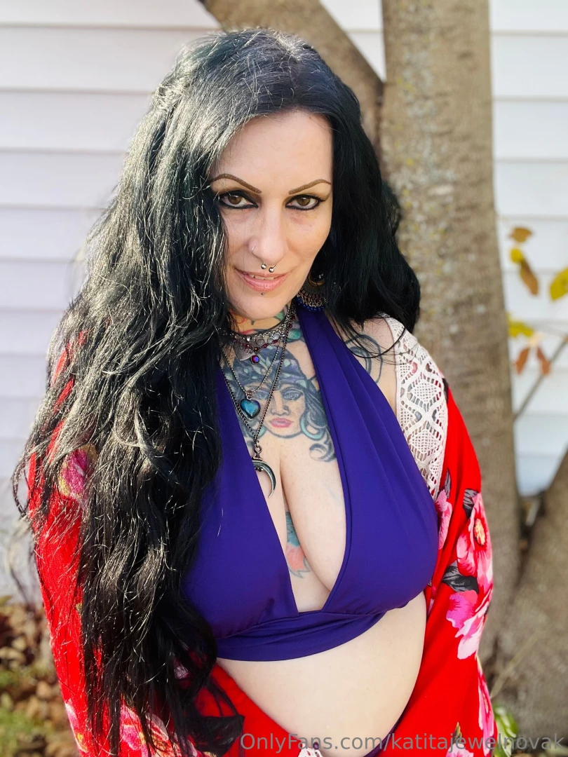 Katitajewelnovak1 part 762 