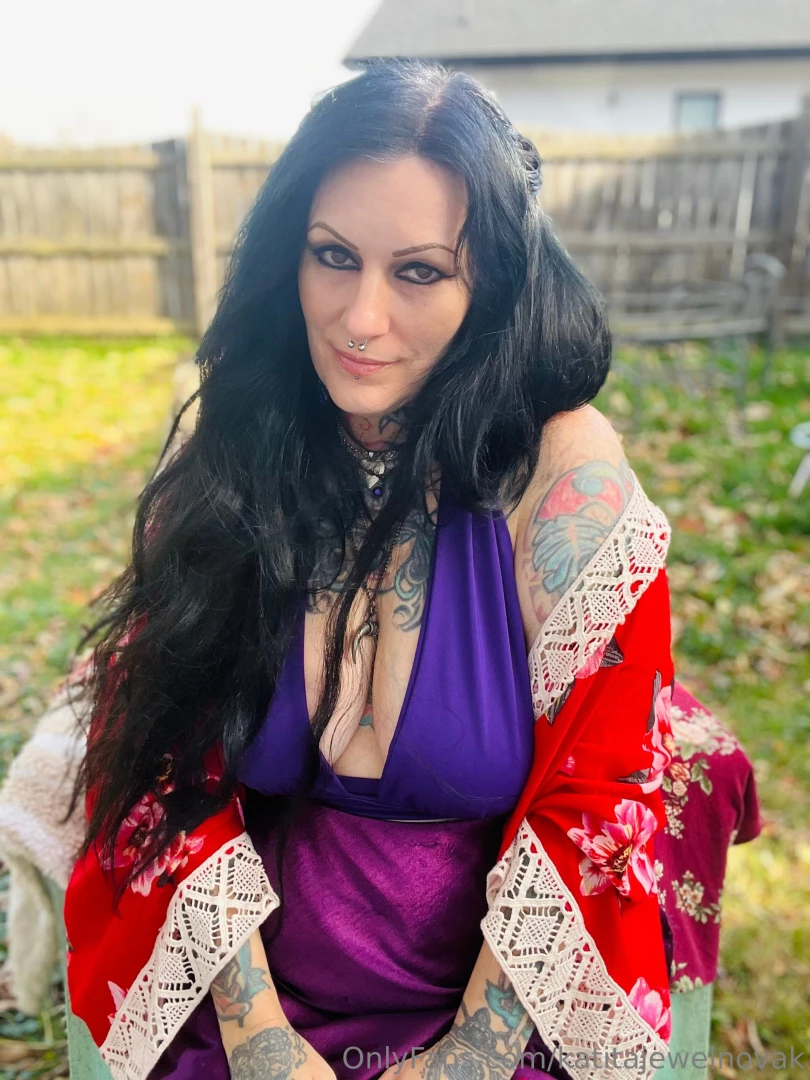 Katitajewelnovak1 part 758 