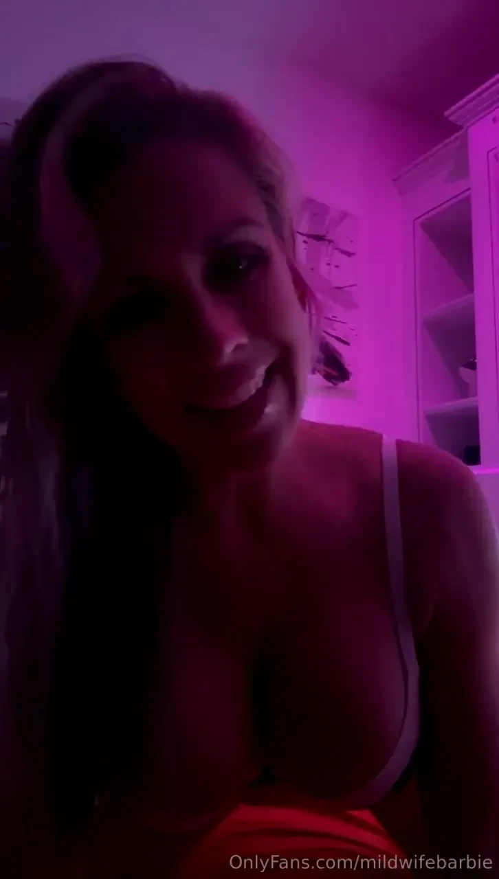 Sleep well my friends wanna come tuck me in 