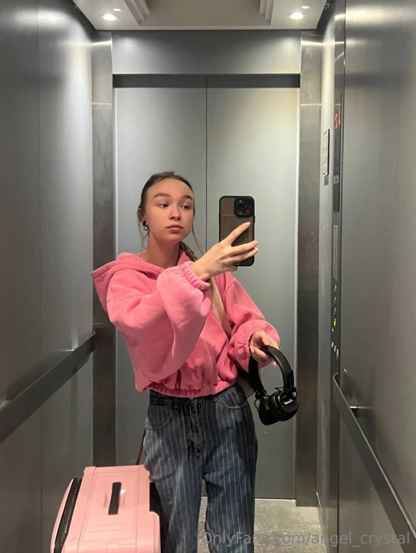 Hey babes it s me angel and i swear planes are a scam you pay a 