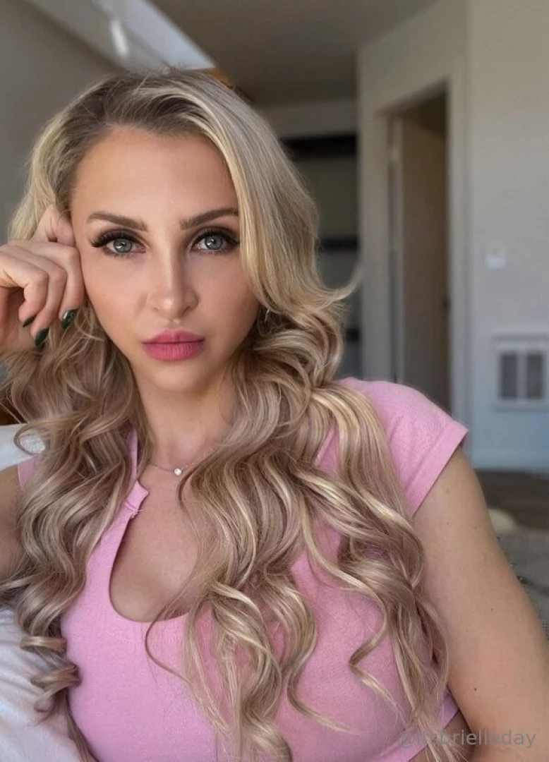 With 10 years in the industry alix is an expert on all things spicy 